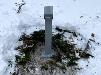 Colts Electrical Fixed Post
